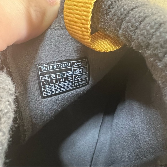 TEVA EMBER MID BOOTS WOMEN SHOES AMARANTH SZ 11 OUTDOOR COMFY PREPPY GORPCORE - Picture 8 of 11